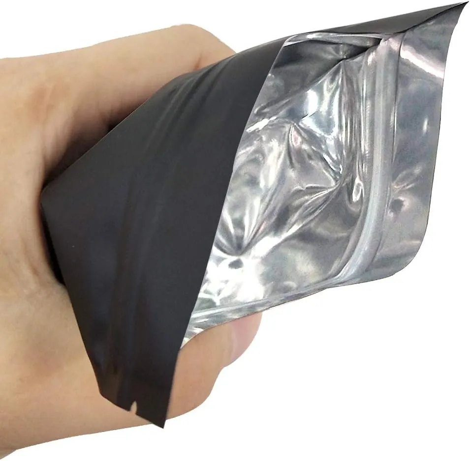 100 Pack Mylar Bags 4 x 6 Inch Resealable Smell Proof Bags Foil Pouch Bag Flat Bag Matte Black