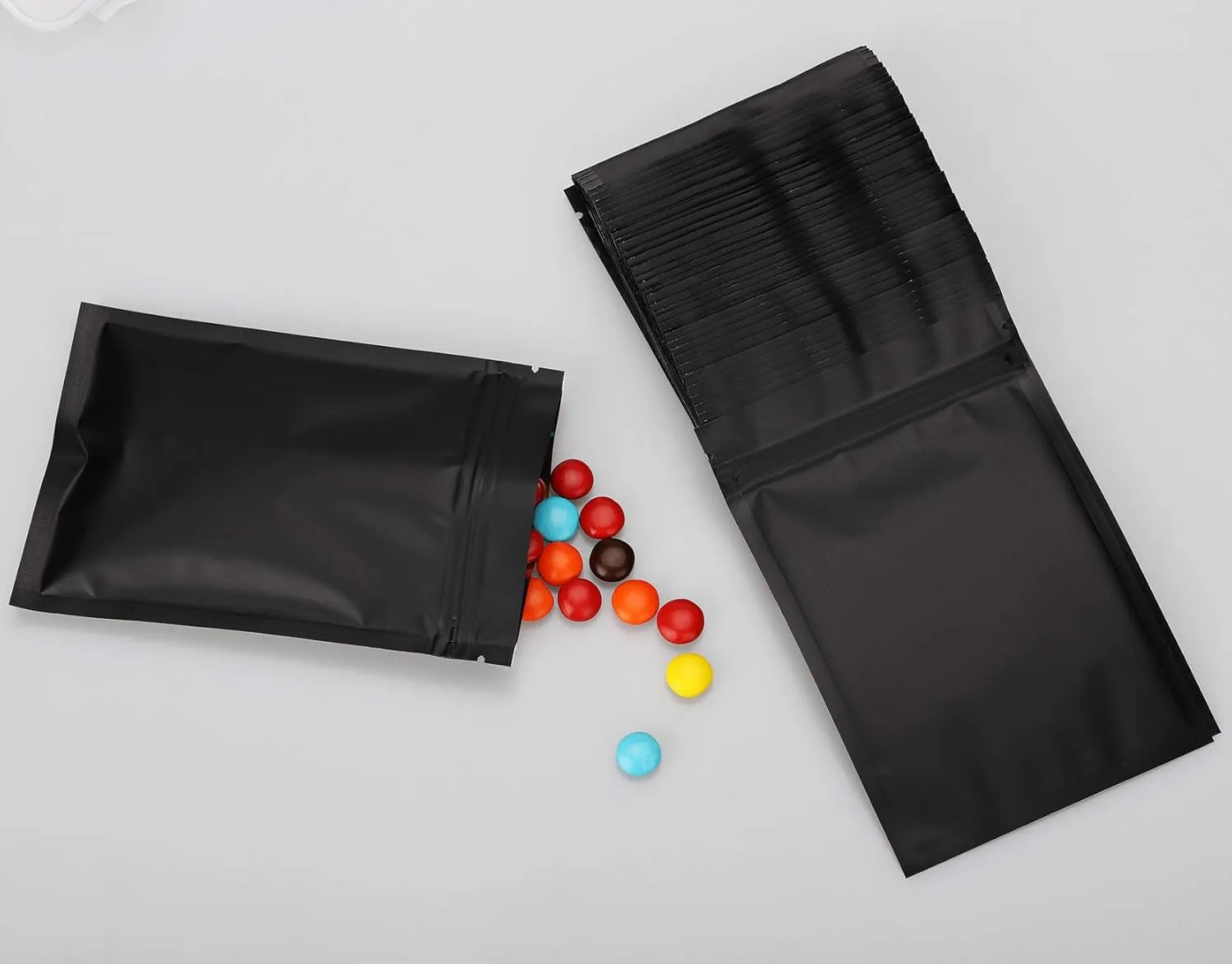 100pcs 5.5"X 7.8" Smell Proof Bags Resealable Mylar Bags Foil Pouch Double-Sided Flat Ziplock Bag Matte Black