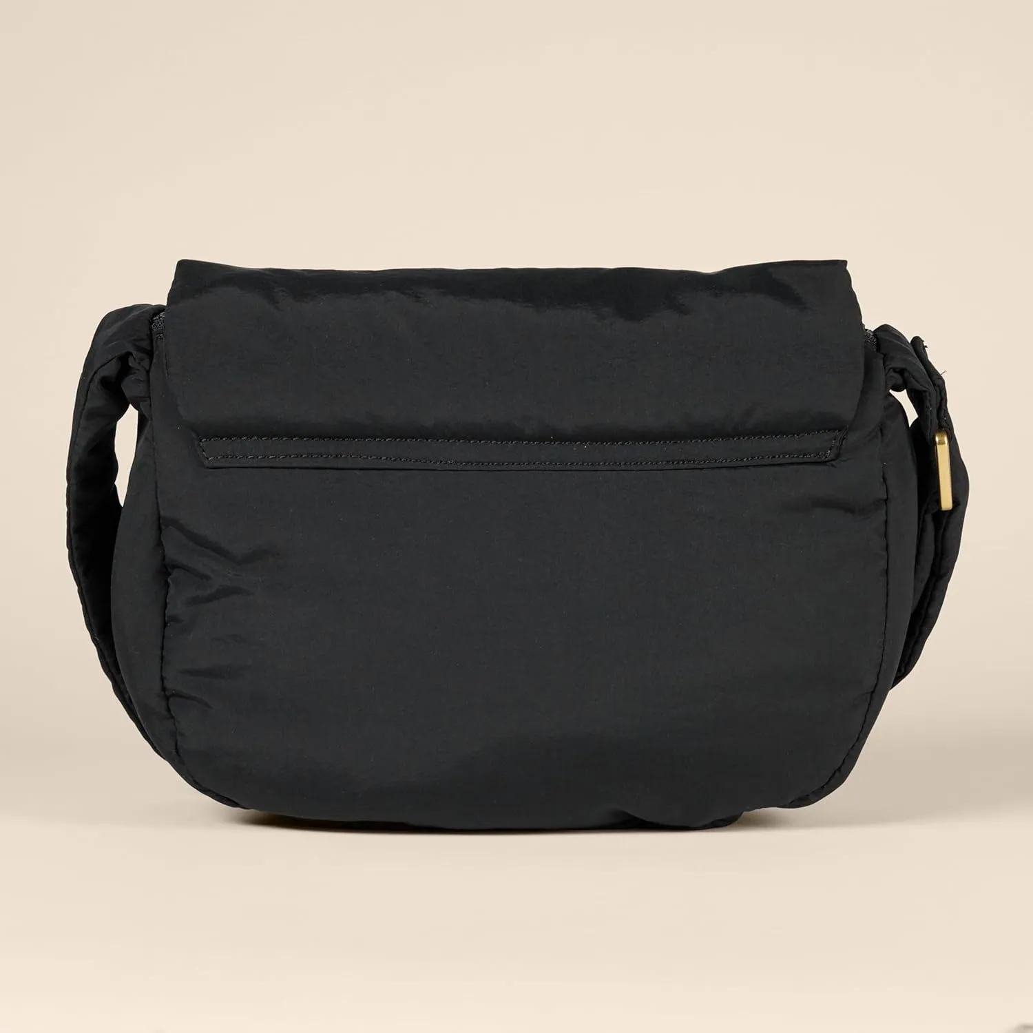 Amazon Essentials Women's Nylon Crossbody Flap Bag