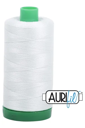 Aurifil Mako 40wt 2-ply Cotton 1000 m (1094 yd.) spool - 2800 Mint Ice