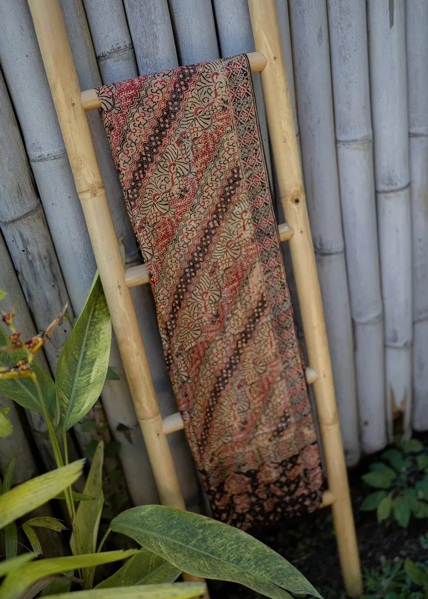 BLOOD RED REFINED SILK SARONG