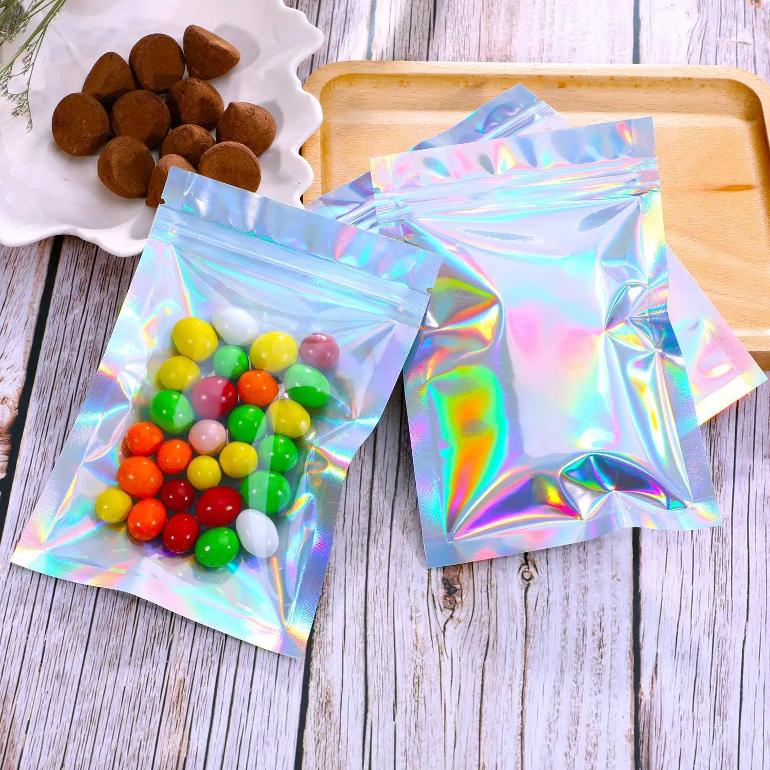 Blulu 100 Pieces Resealable Smell Foil Proof Bag Foil Pouch Flat Bag for Party Favor Food Storage(7 x 9 Inches,Holographic Color)