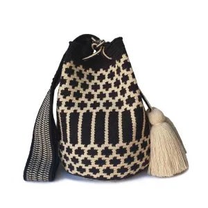 Classic Authentic WAYUU Bag, Mochila from Colombia, Medium Crochet Crossbody, Handmade Medium Purse, Bucket Bag, Colombian Craft. (Zebra)