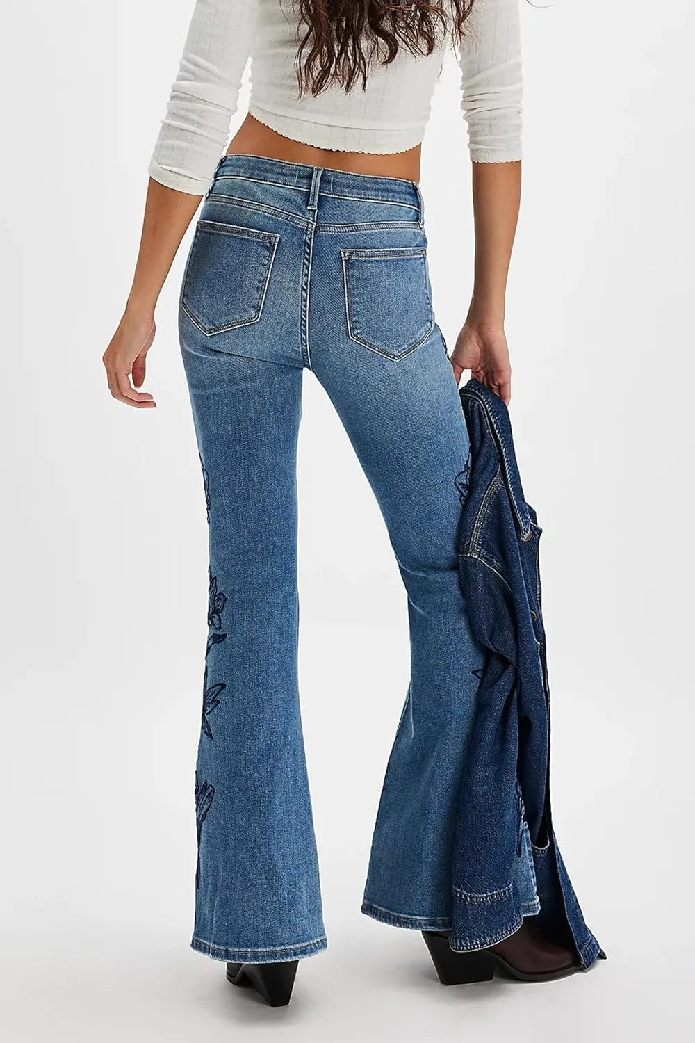 D-Sun Women Embroidered Flare Jeans Casual Mid Rise Vintage Inspired Fashion Denim Jeans Pants with Pockets