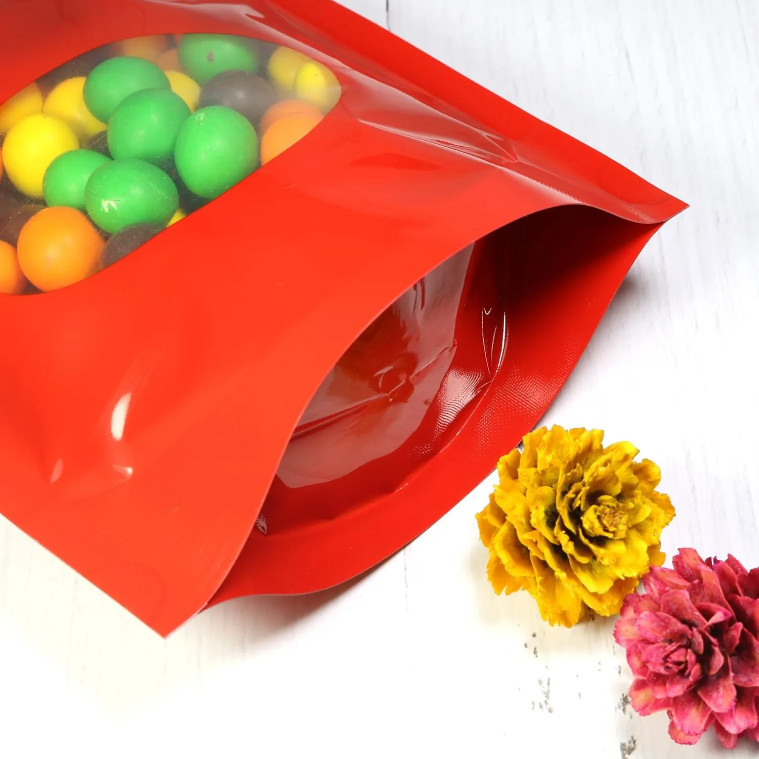 Double-Sided Matte/Glossy Color with Clear Round Window Stand-Up Pouch (100 Bags/Pack) (4.7" x 7.1", Glossy Red)