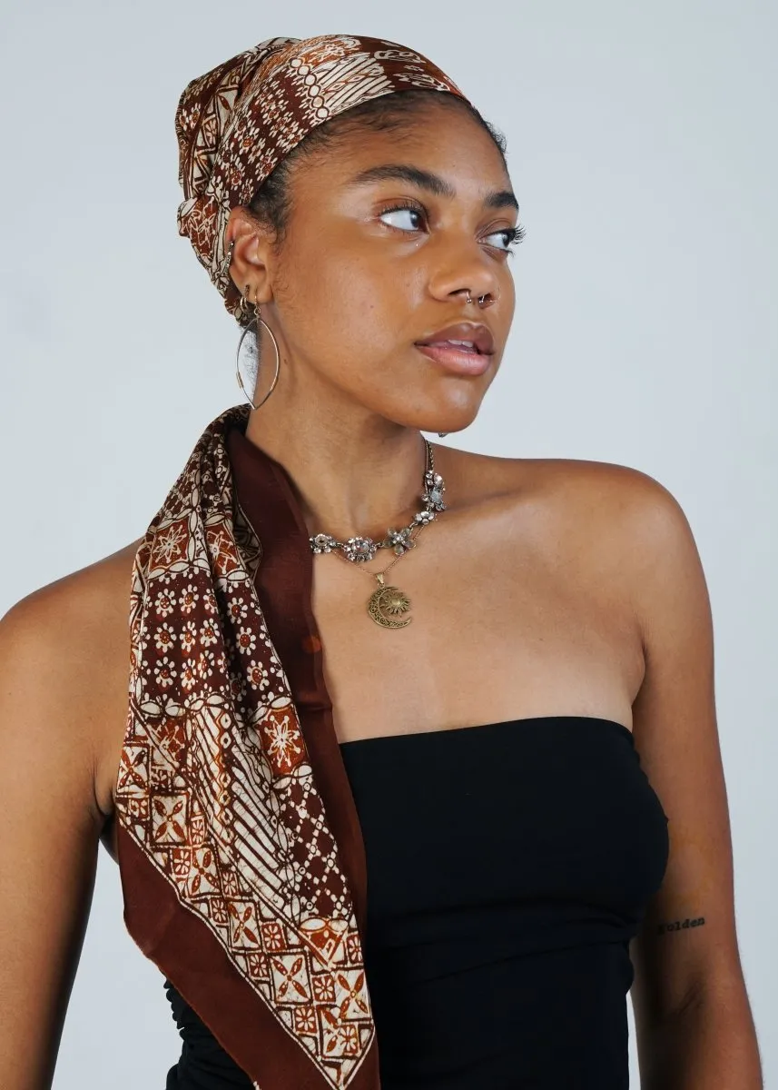 EARTHY BROWN REFINED SILK SQUARE
