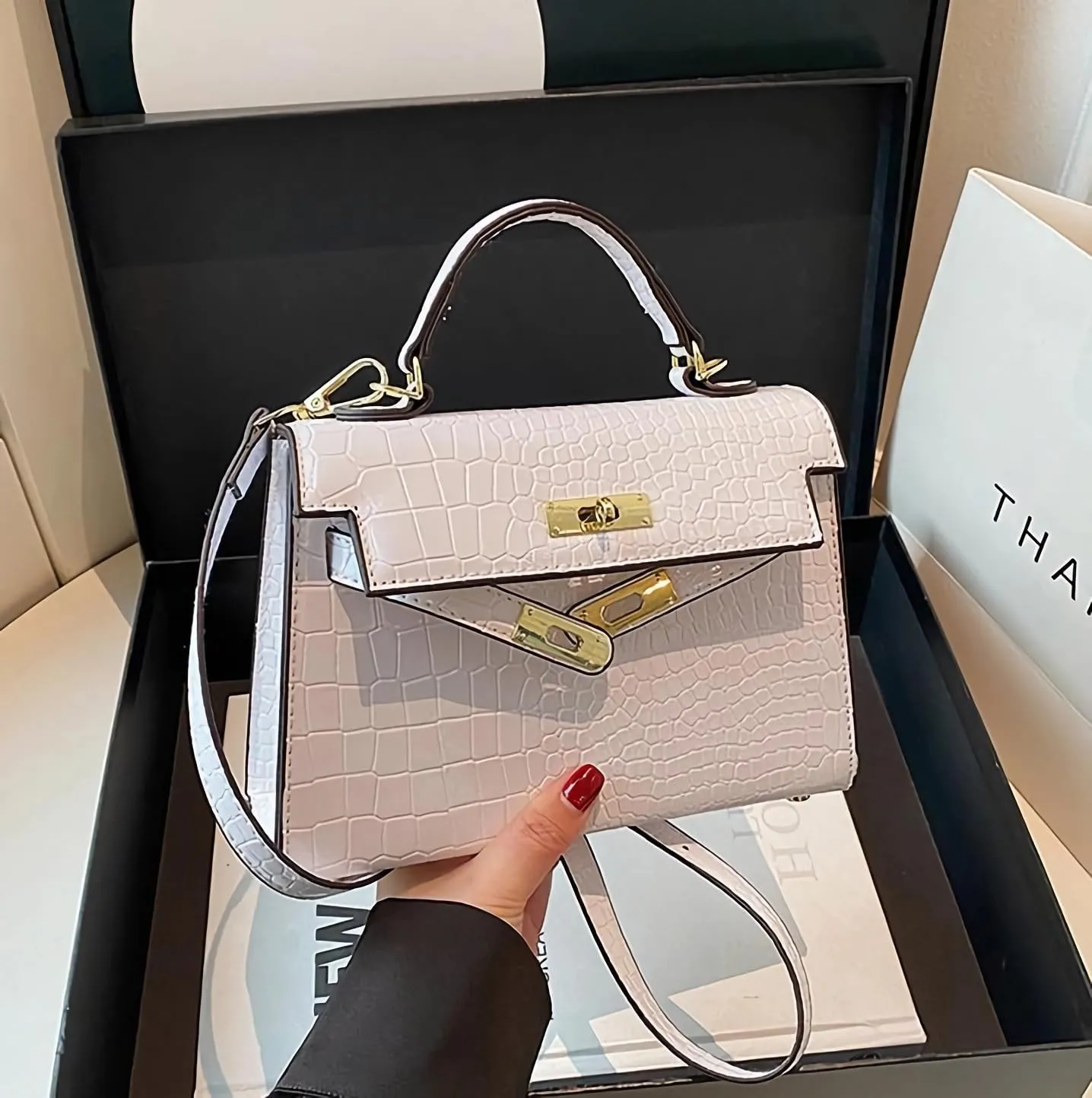 Fashion Snake Pattern Underarm Purses Women Adjustable Strap Shoulder Bags and Crossbody Bag PU Handbags