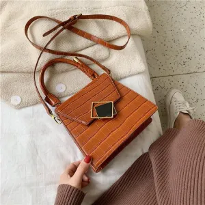 FIONA Crossbody