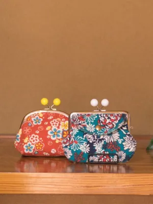 Floral Pattern GAMAGUCHI Clasp Purse