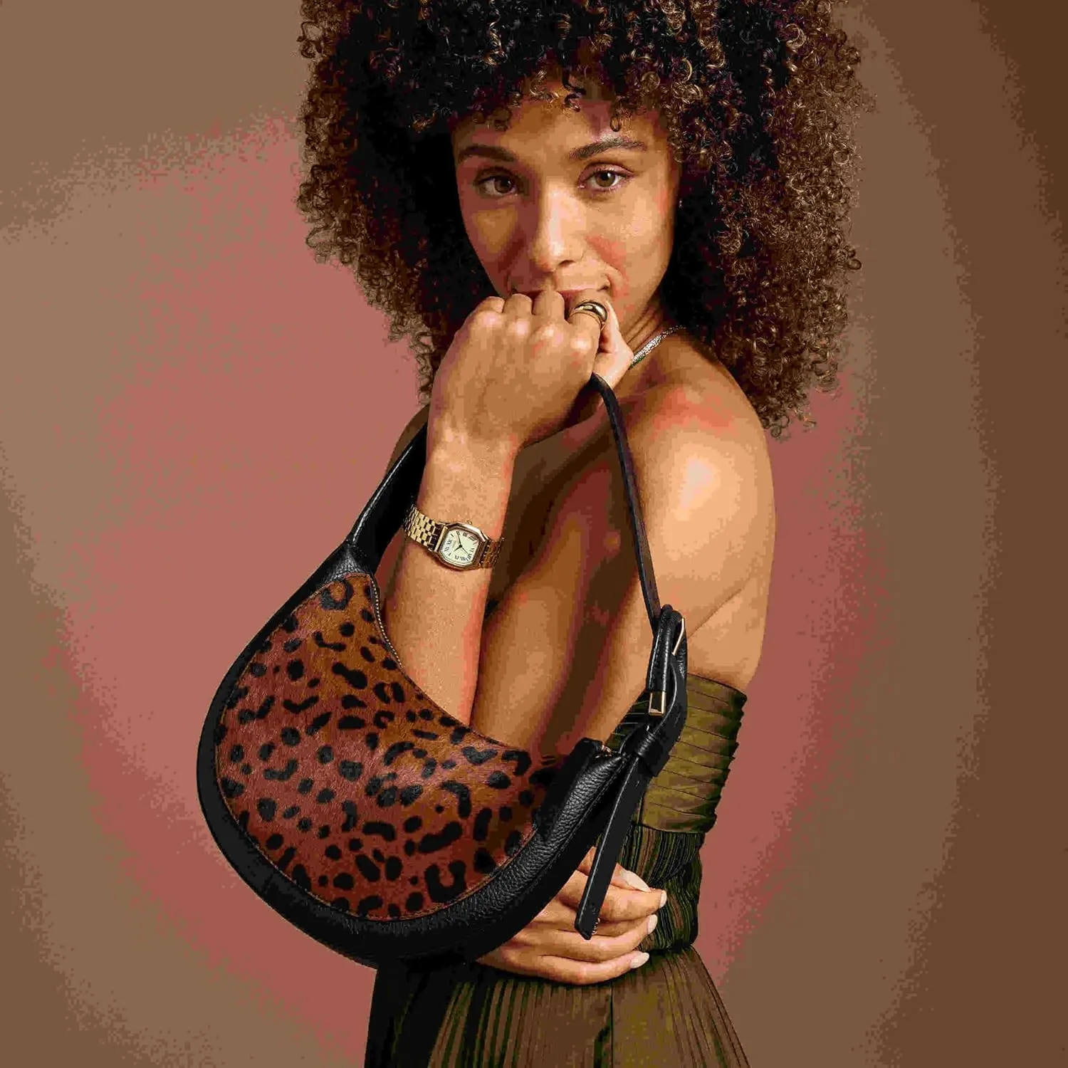 Fossil Women's Harwell Leather Crescent Shoulder Bag