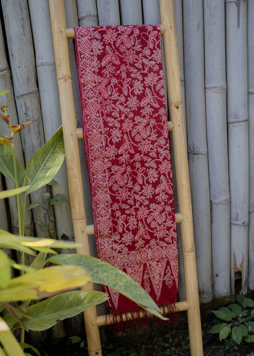 GARNET RED REFINED SILK SARONG