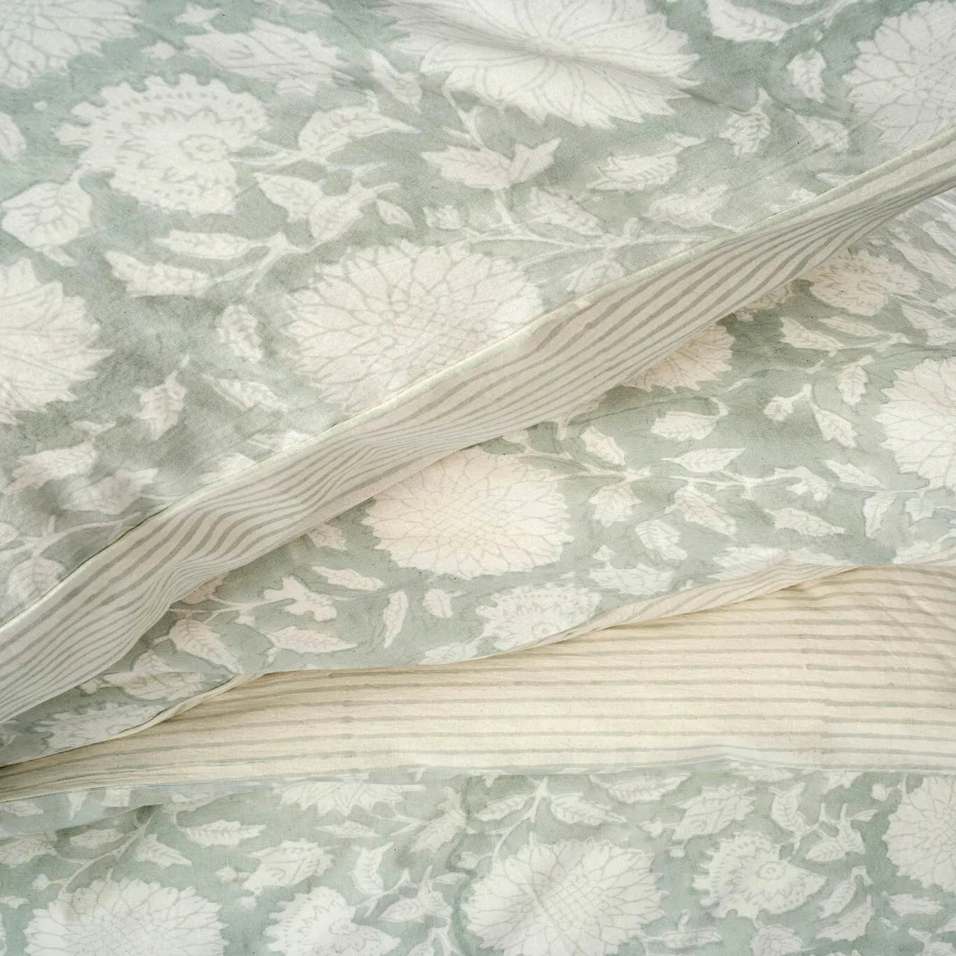 Maeve Block Print Duvet Set - Mist KING