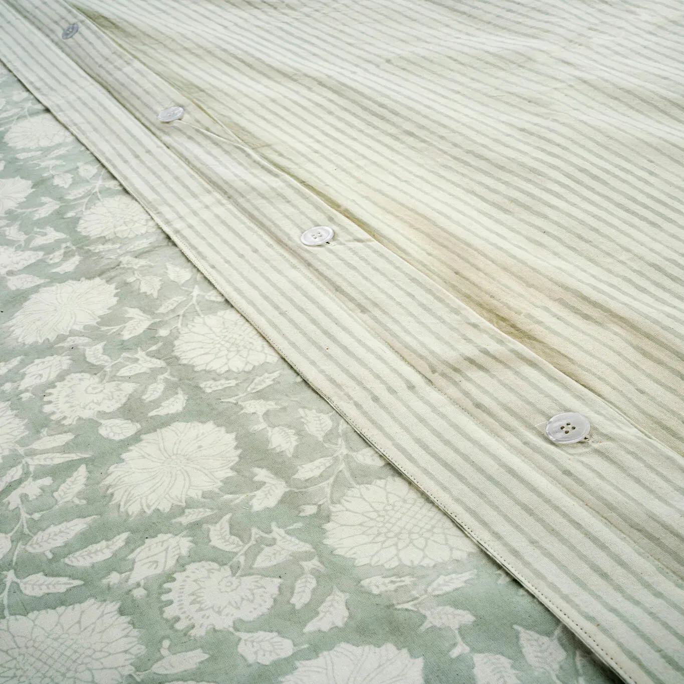 Maeve Block Print Duvet Set - Mist KING
