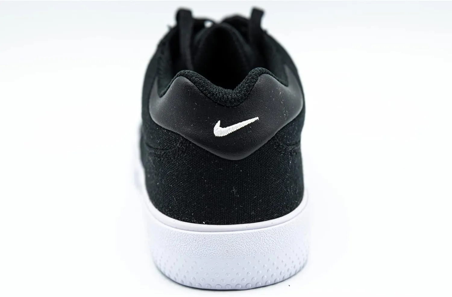 NIKE Boy's Sneakers Shoes