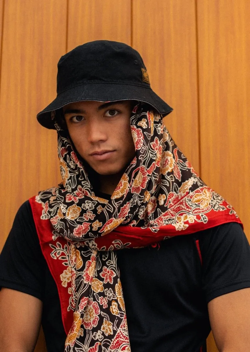 ONYX REFINED SILK SQUARE
