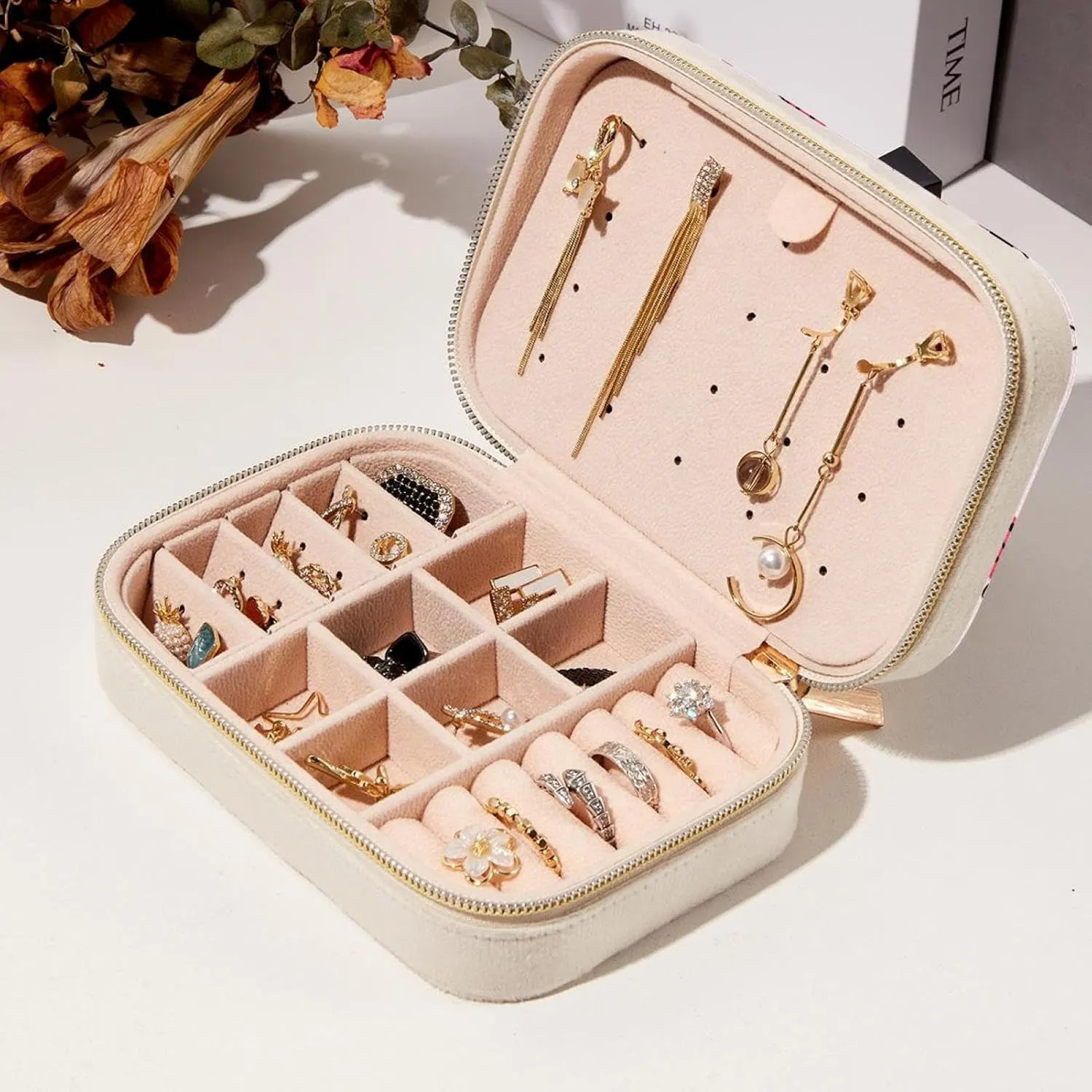 Portable Travel Mini Jewelry Box Velvet Jewellery Ring Organizer Case Pink Dots Ladybugs Pattern