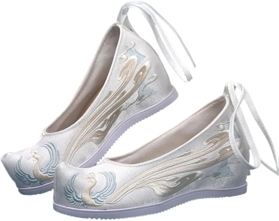 Retro Embroidered Shoes Floral Art Canvas Slip On Loafers Hanfu Matching Shoes Ancient Chinese Shoes