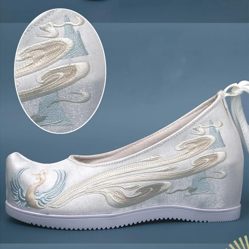 Retro Embroidered Shoes Floral Art Canvas Slip On Loafers Hanfu Matching Shoes Ancient Chinese Shoes