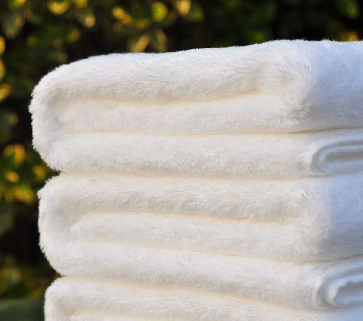 Superior 1000 Gram Egyptian Cotton Oversize 63 x 31 Bath Towel, 1 Piece, Blue Chain