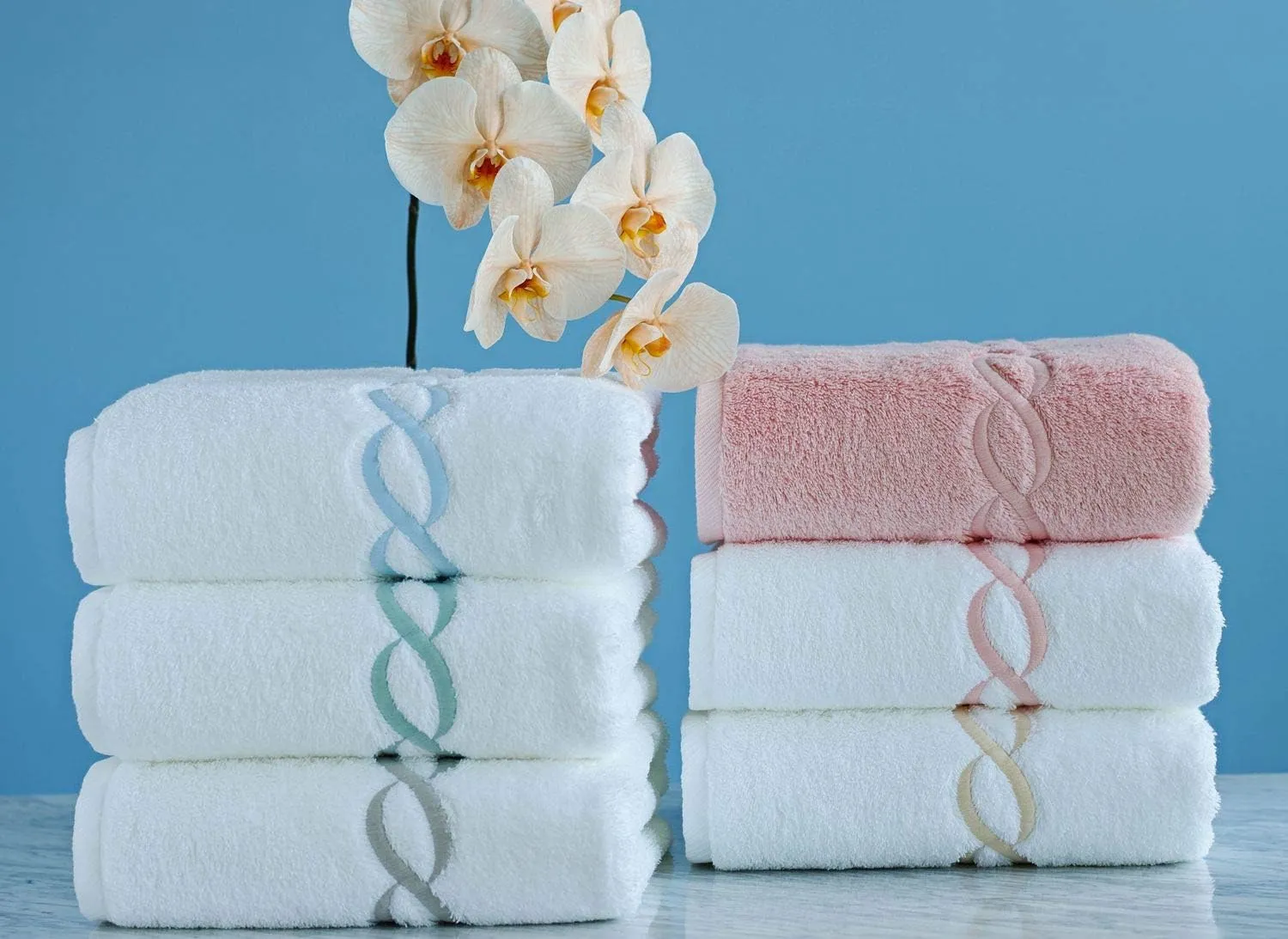 Superior 1000 Gram Egyptian Cotton Oversize 63 x 31 Bath Towel, 1 Piece, Blue Chain