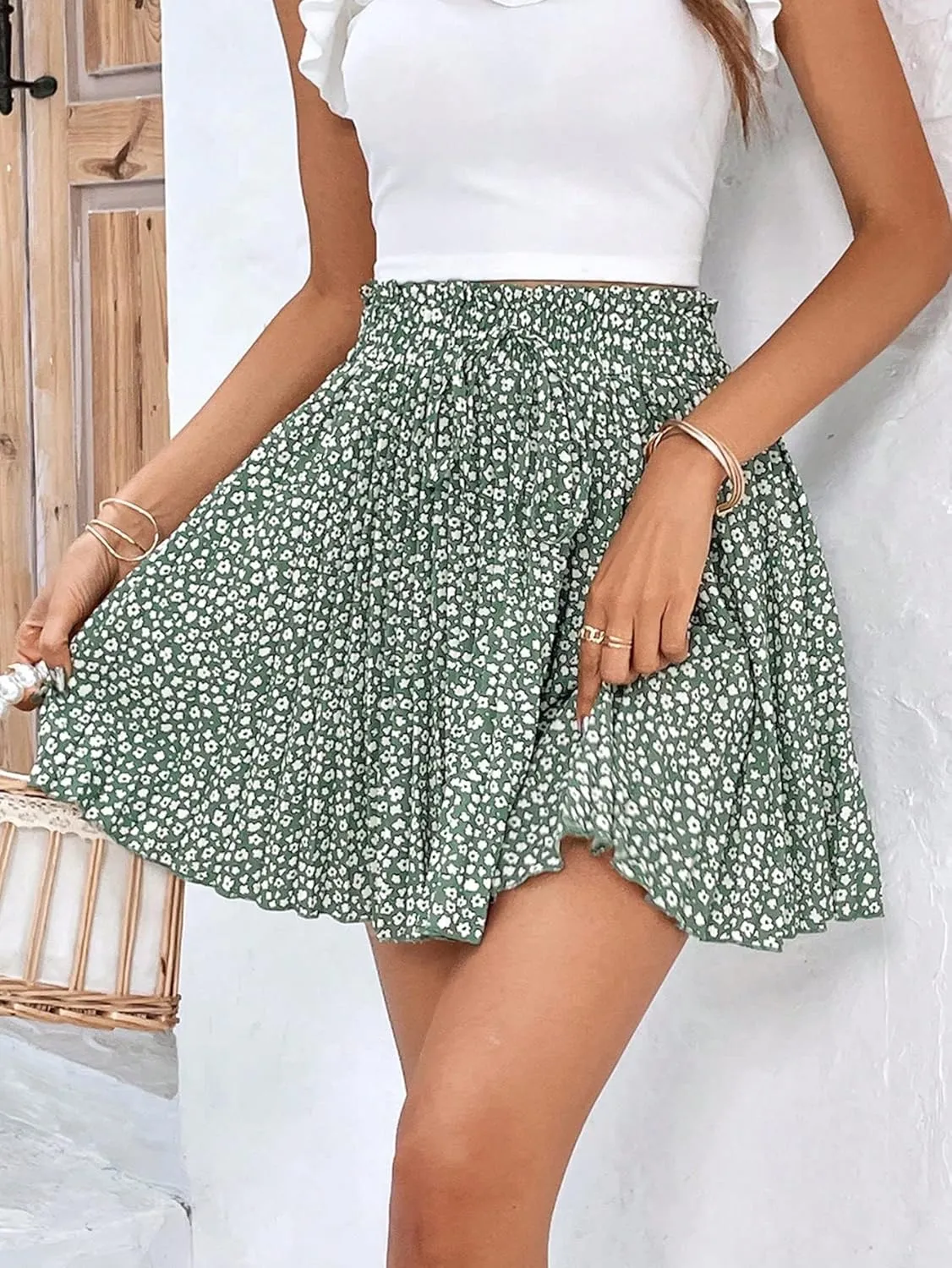 SweatyRocks Women's High Waist Mini Pleated Skater Skirt Flared A-Line Floral Short Skirt