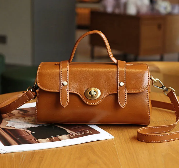 The Regal Satchel