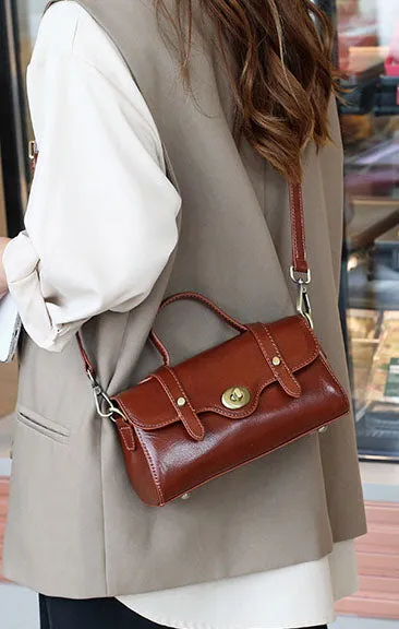 The Regal Satchel