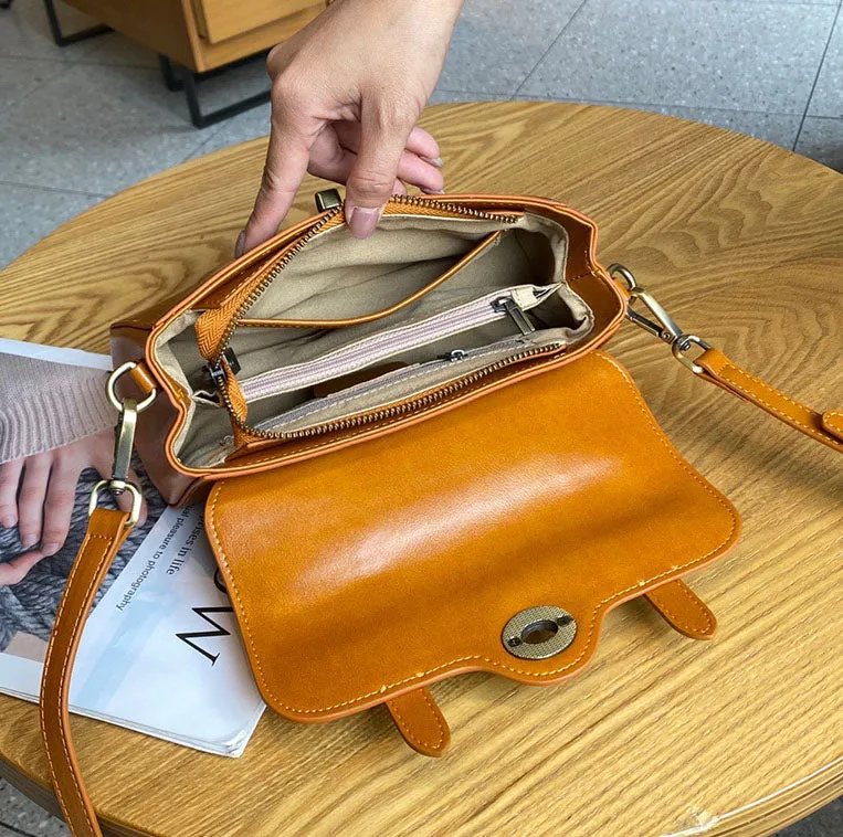 The Regal Satchel