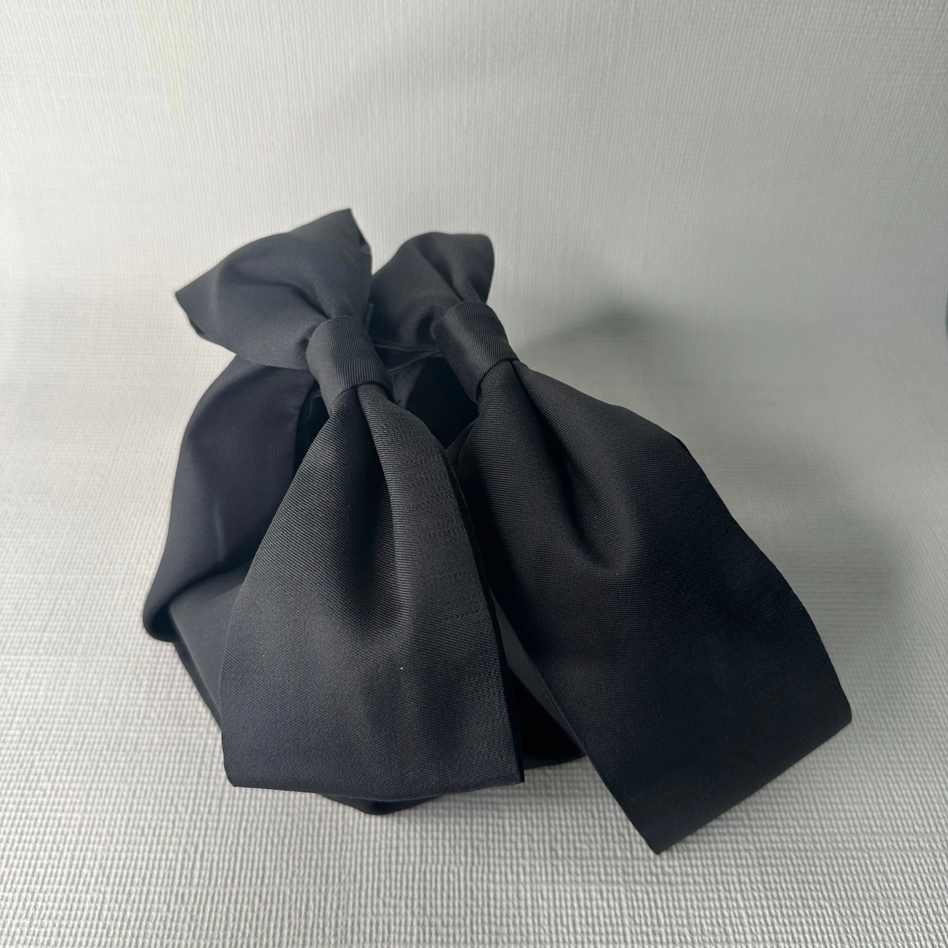 Tuxedo Bows Bag - Charcoal Silk Twill