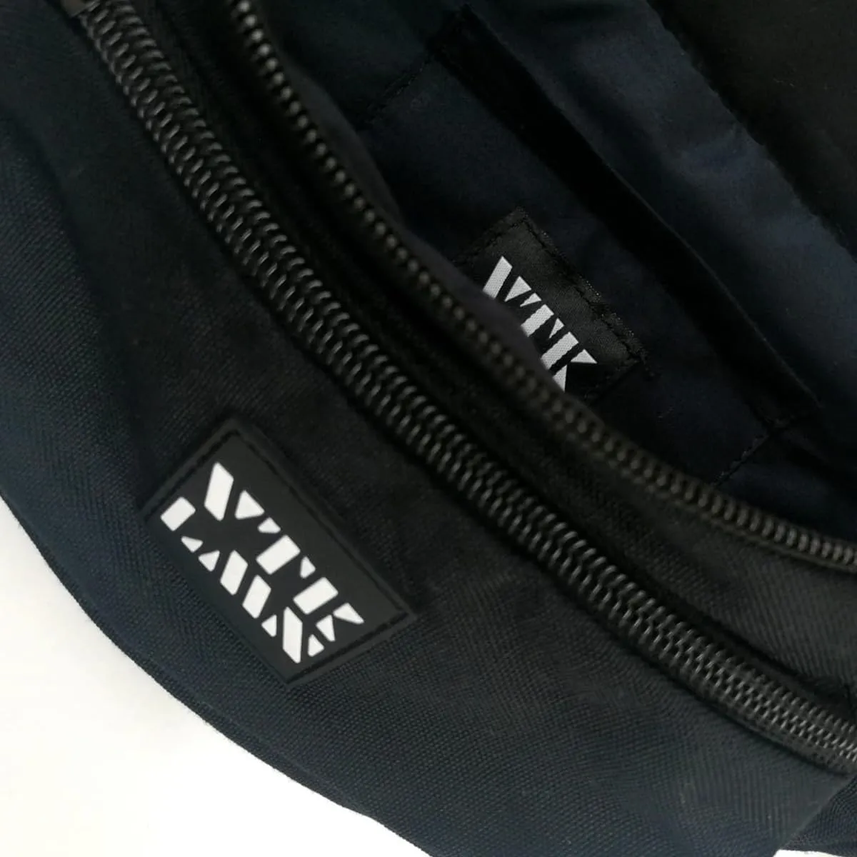 Vatkalimon Black and White Fanny Pack Set. Crossbody Bag with 2-Zipper, Fanny Pack for Men, Unisex Belt Bag with Black Adjustable Strap