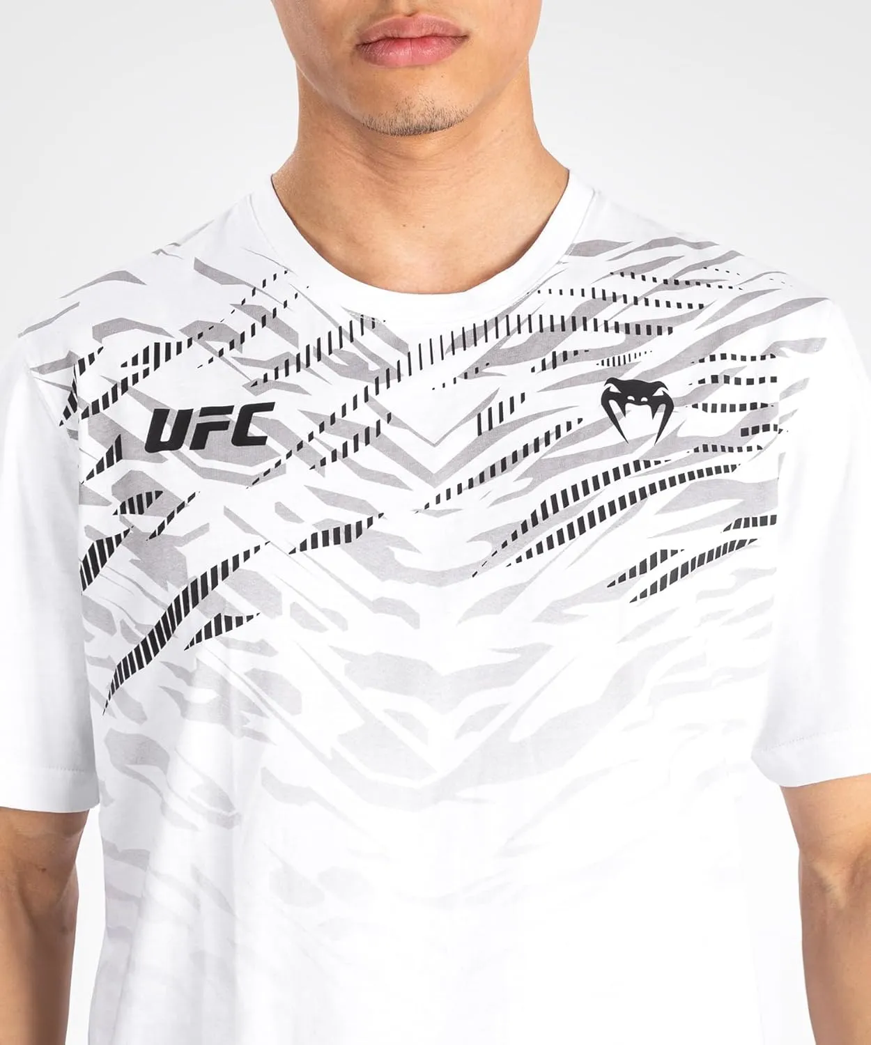 Venum UFC Fusion Men's Replica Short Sleeve T-Shirt