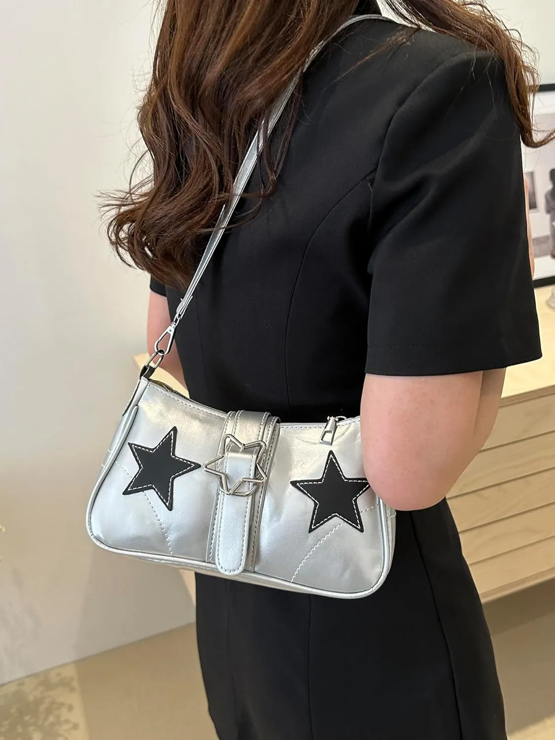 Verdusa Women's Y2K Punk Shoulder Handbags Star Pattern PU Leather Underarm Bag