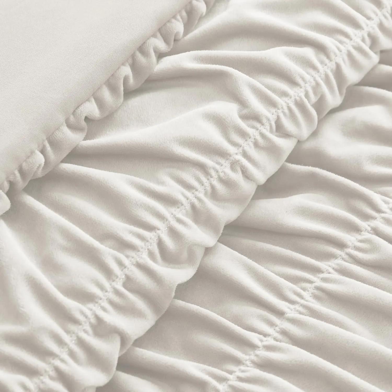 Wonderful Luxury Ruched Velvet Queen Size Cream Quilt Set, Handcrafted Quilted 3 Piece Ruffle Crinkle Striped Reversible, Cotton-Like Feel, Fluffy Lightweight Comforter Bedding Set