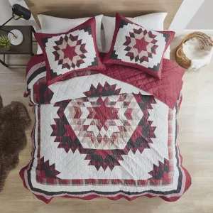 Woolrich Compass Reversible Quilt Set - Cottage Styling Reversed to Solid Color, All Season Lightweight Coverlet, Cozy Bedding Layer, Matching Shams, Oversized King/Cal King, Southwestern Red 3 Piece