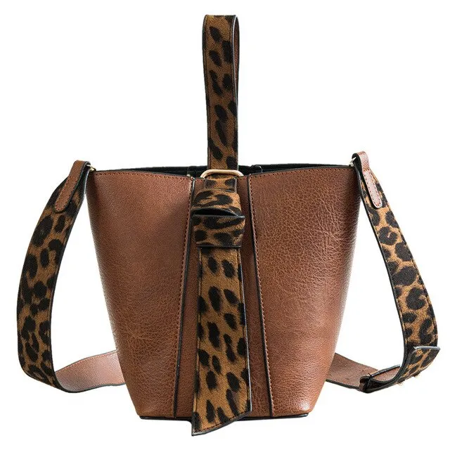 Woven Handbag Shoulder-Bag Beach-Bag Bohemian Designer Casual Pu Flap Hemp-Rope Hollow-Net