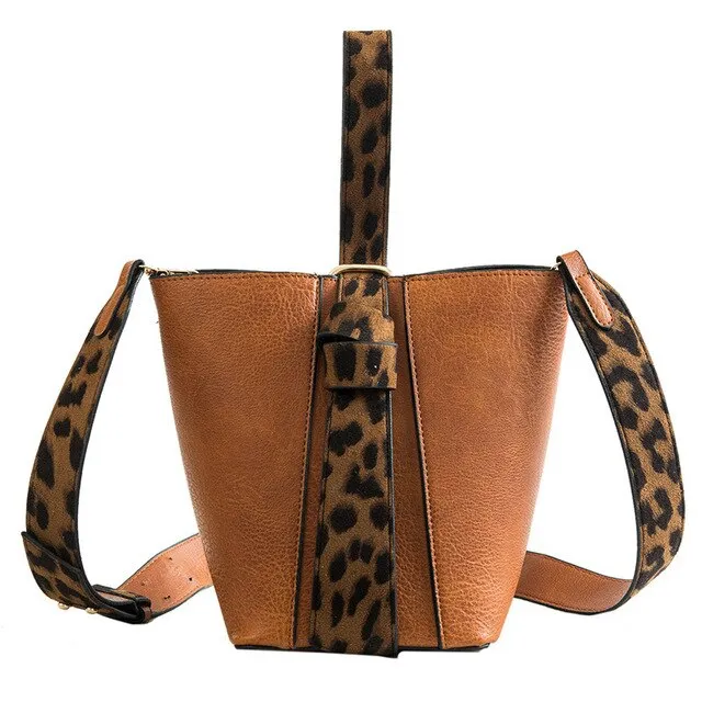 Woven Handbag Shoulder-Bag Beach-Bag Bohemian Designer Casual Pu Flap Hemp-Rope Hollow-Net