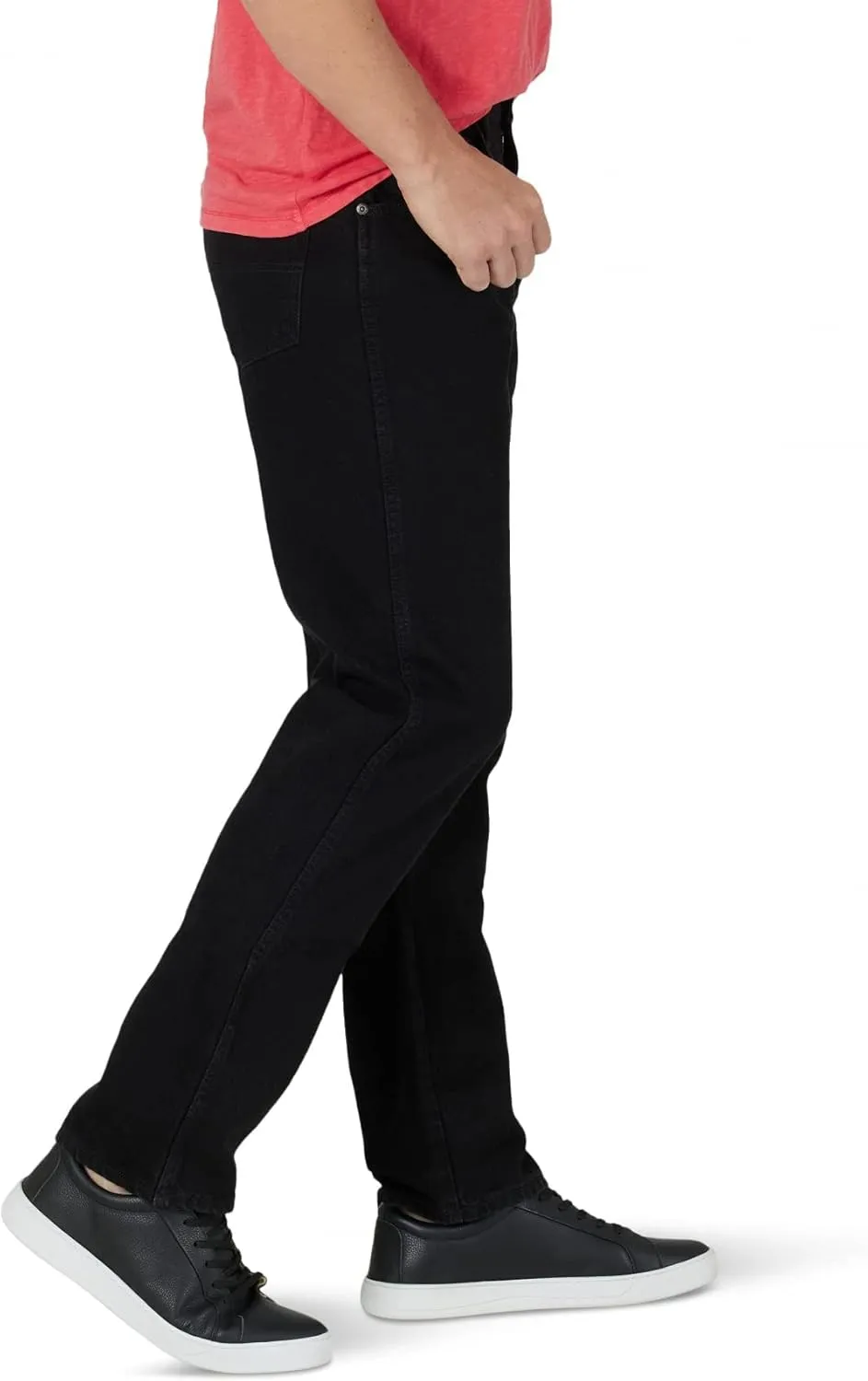 Wrangler Authentics Men's Classic 5-Pocket Regular Fit Cotton Jean