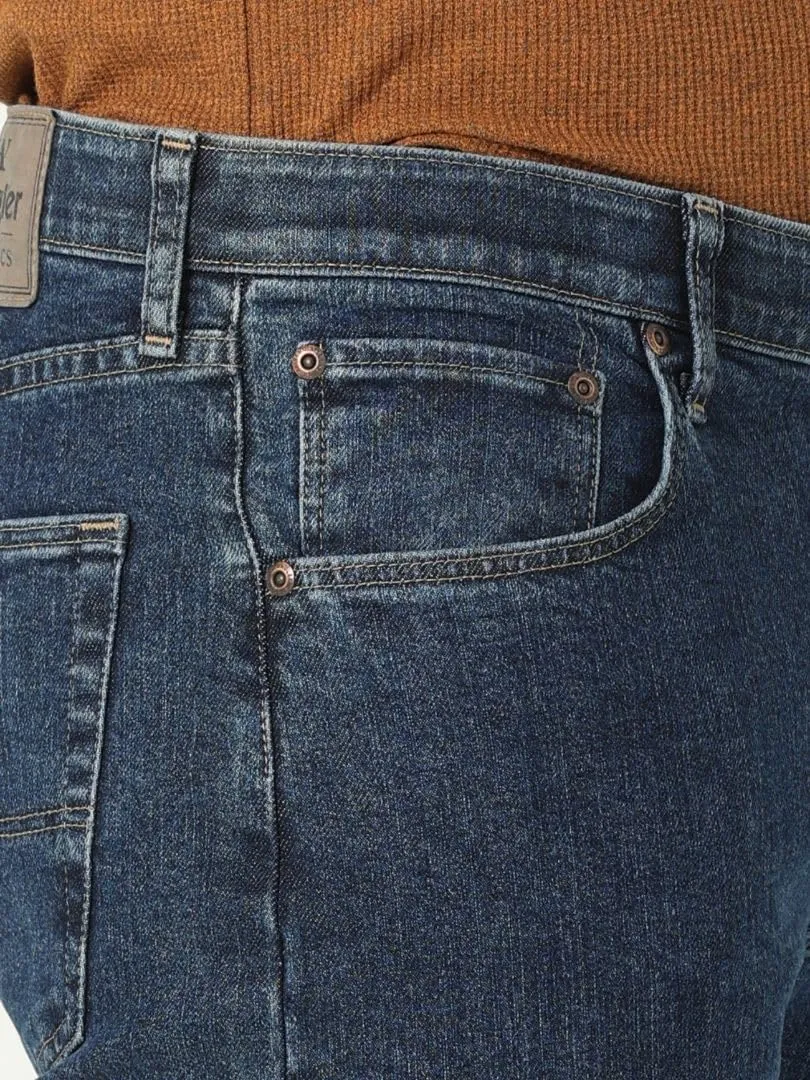 Wrangler Authentics Men's Regular Fit Comfort Flex Waist Jean