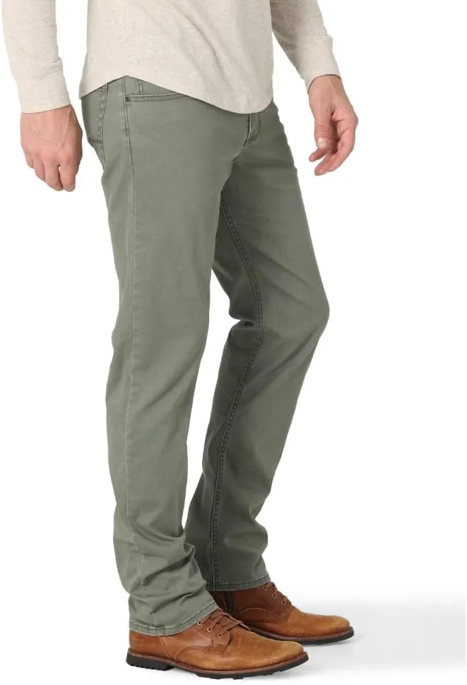 Wrangler Authentics Men's Slim Fit Straight Leg Jean