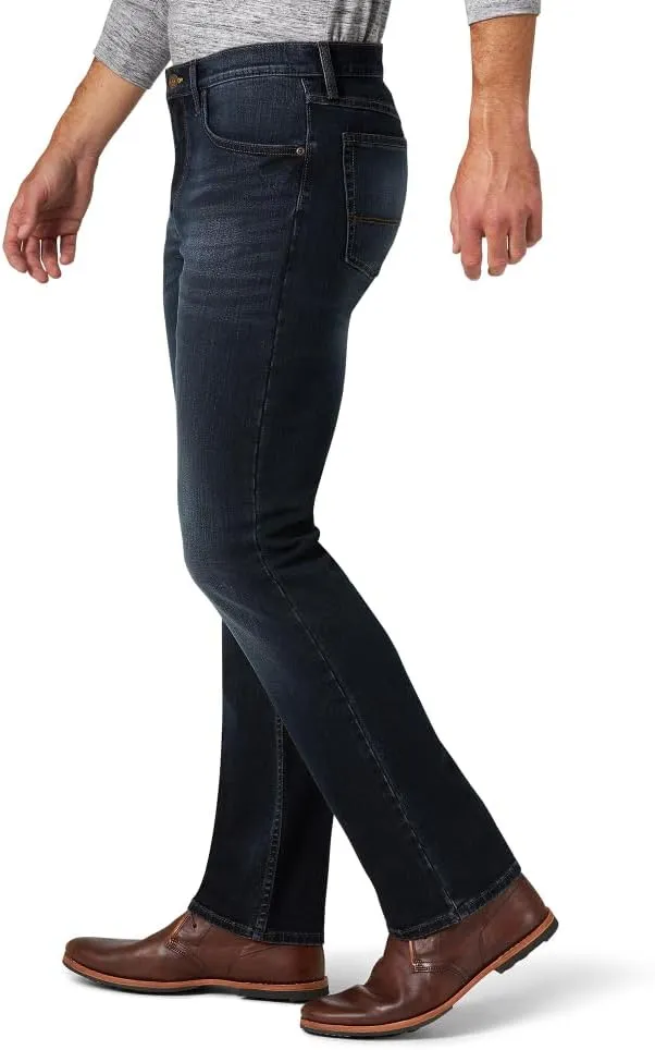 Wrangler Authentics Men's Slim Fit Straight Leg Jean