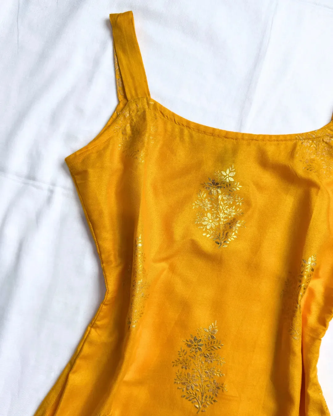 Yellow Foil-Print Cotton Sleeve-less Kurti-Top