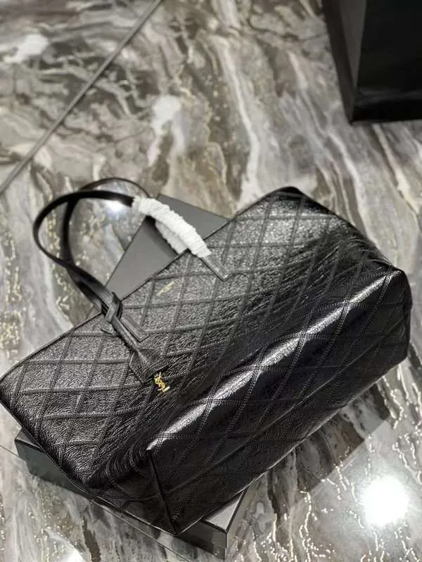 Yves User-friendly Saint Laurent - Refined Bags
